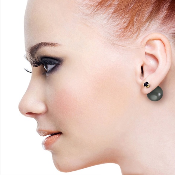 BLACK DIAMONDS & BLACK SHELL PEARL EARRINGS - Picture 2 of 6